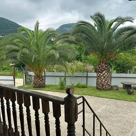 Guesthouse On Topchan 17 New Athos Екстер'єр фото